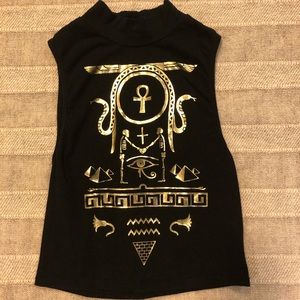 Black and gold Egyptian print crop top